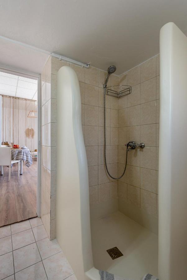 Plakes Sea View Apartment Plaka (Milos) Ngoại thất bức ảnh