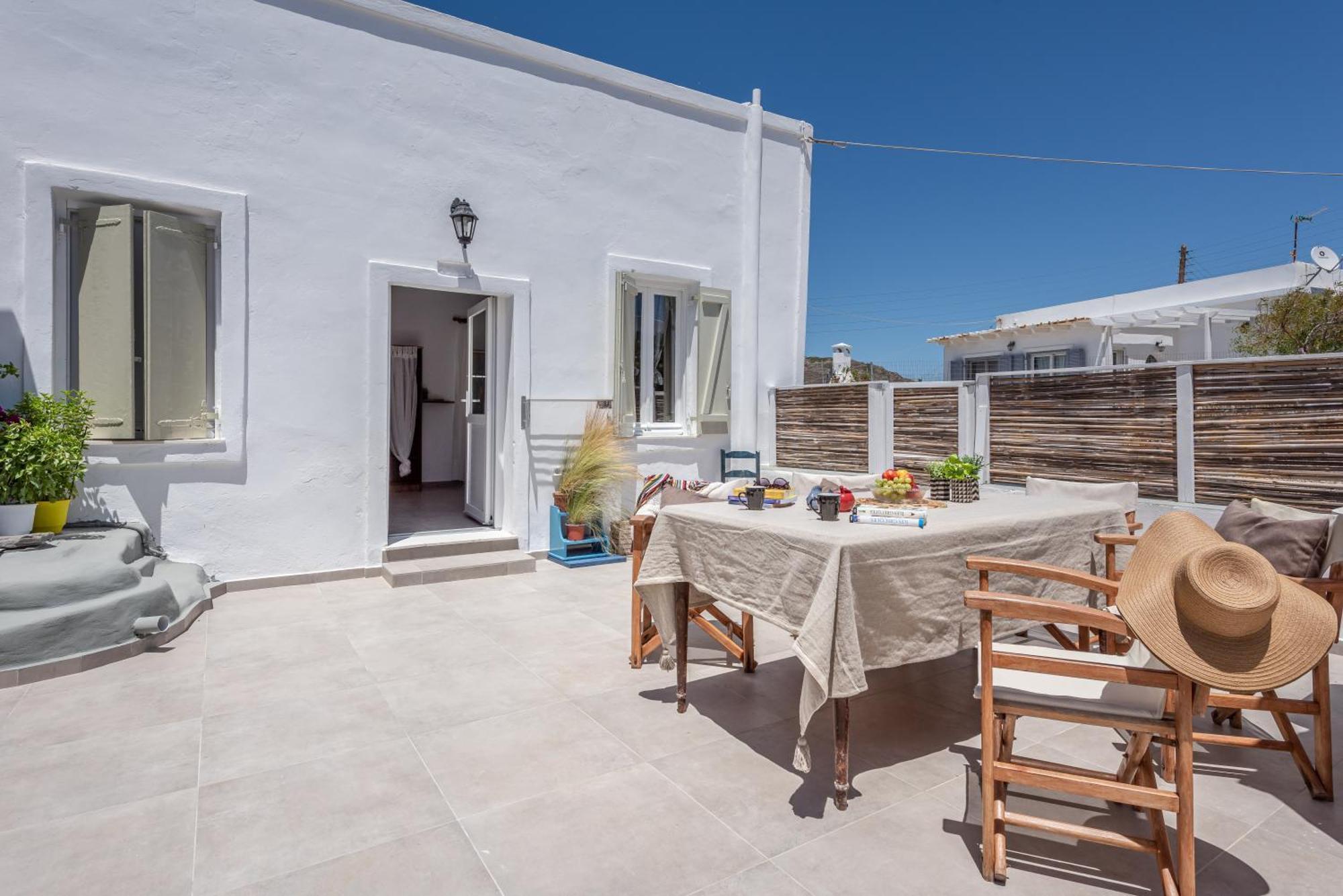 Plakes Sea View Apartment Plaka (Milos) Ngoại thất bức ảnh