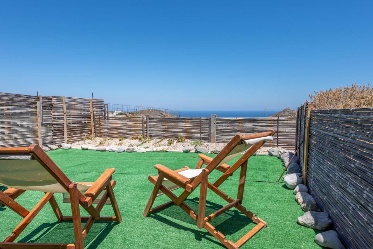 Plakes Sea View Apartment Plaka (Milos) Ngoại thất bức ảnh